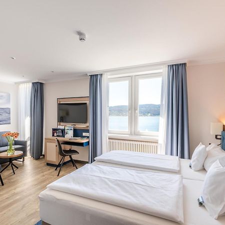 Strandhotel Loechnerhaus Reichenau Exteriör bild