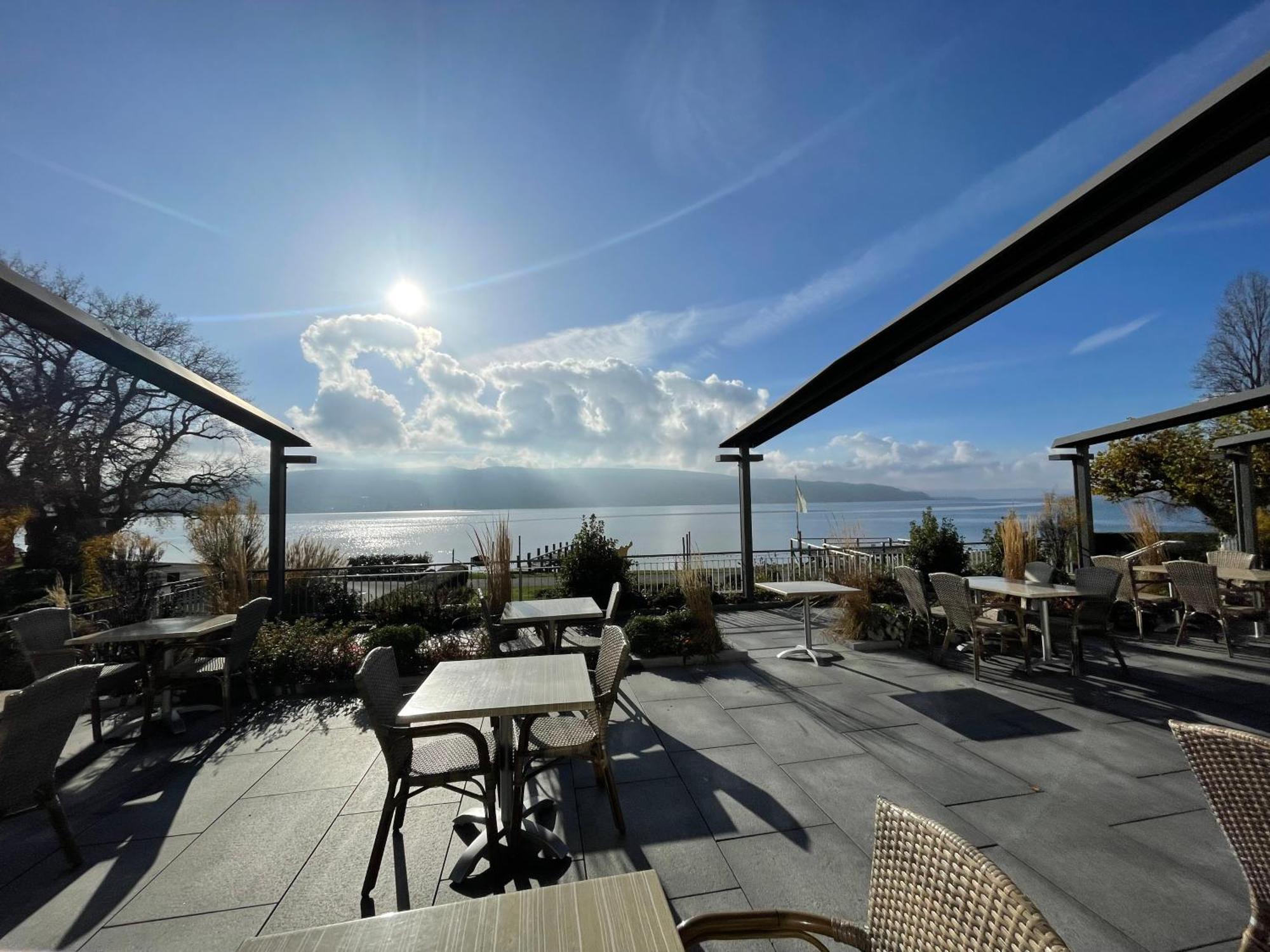 Strandhotel Loechnerhaus Reichenau Exteriör bild