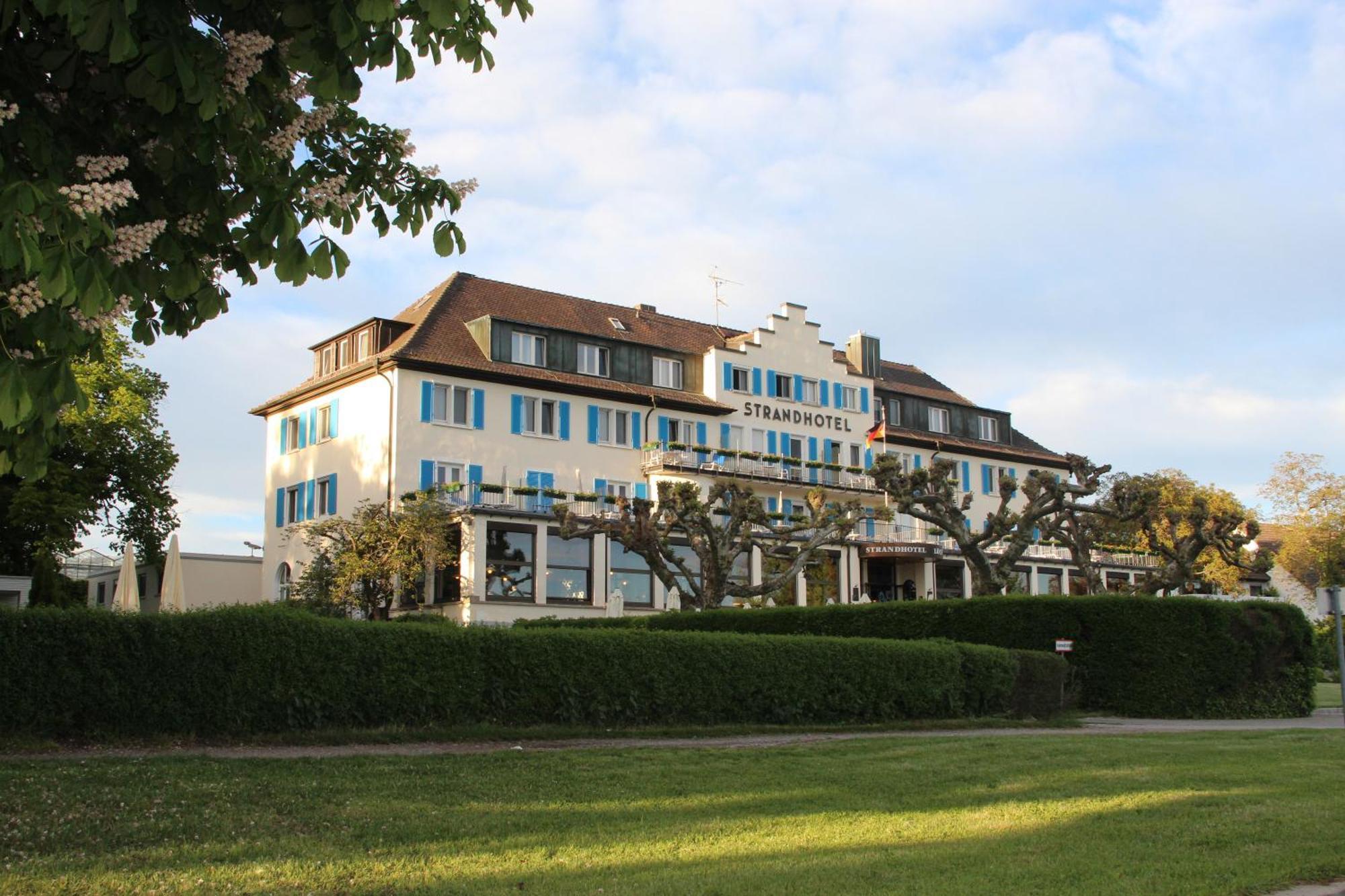 Strandhotel Loechnerhaus Reichenau Exteriör bild